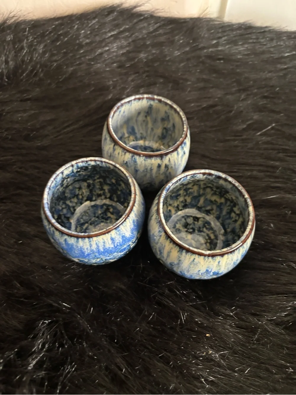 NWT Handcrafted Blue and Cream Glazed Ceramic Tea Cup Drinkware Set - Unbranded
